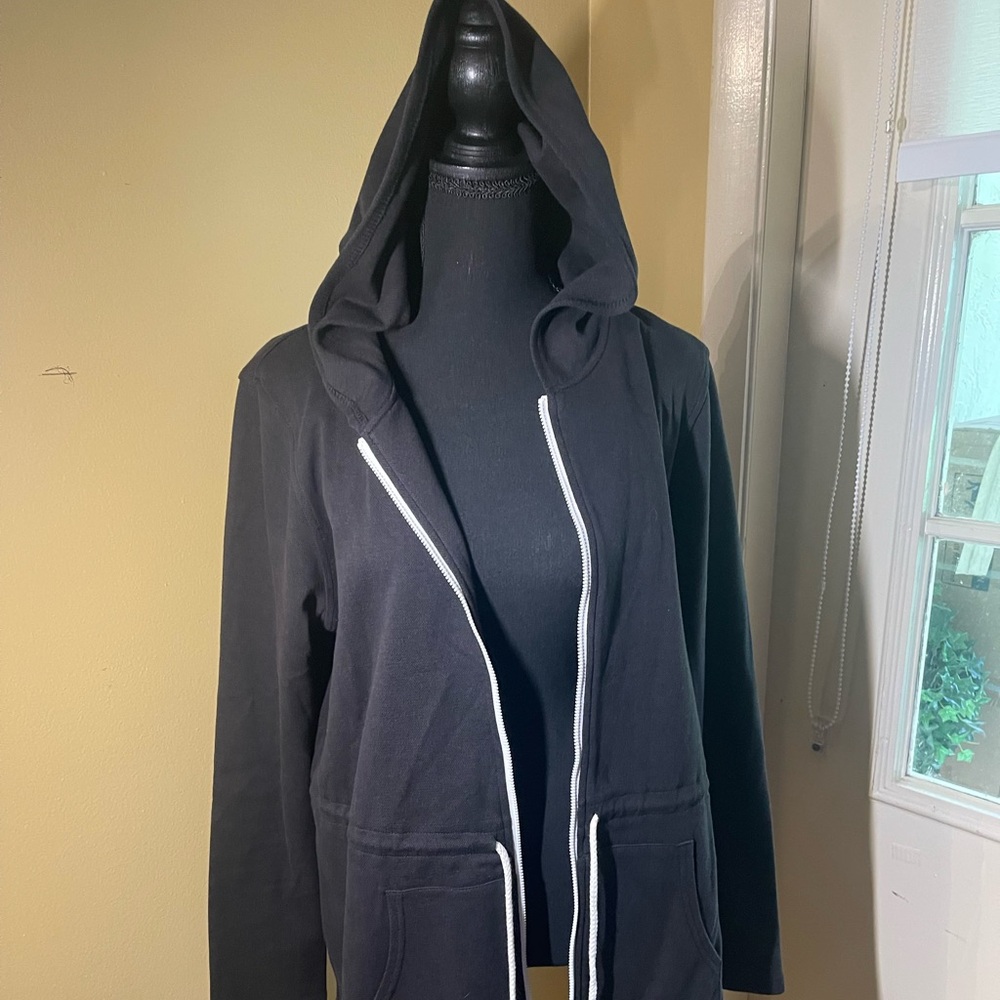 Belle by Kim Gravel Woman’s Sz small Black Long Hooded Full Zip Cotton top.